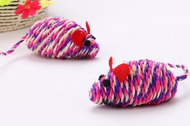 Quality sisal wrapped cat mouse toys