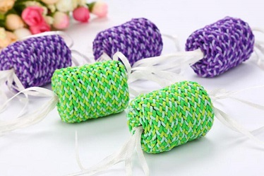 Two colors rope wrapped cat playing toys/cat products
